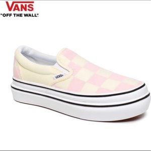 NWT- Vans Super Comfycush Platform Slip-Ons